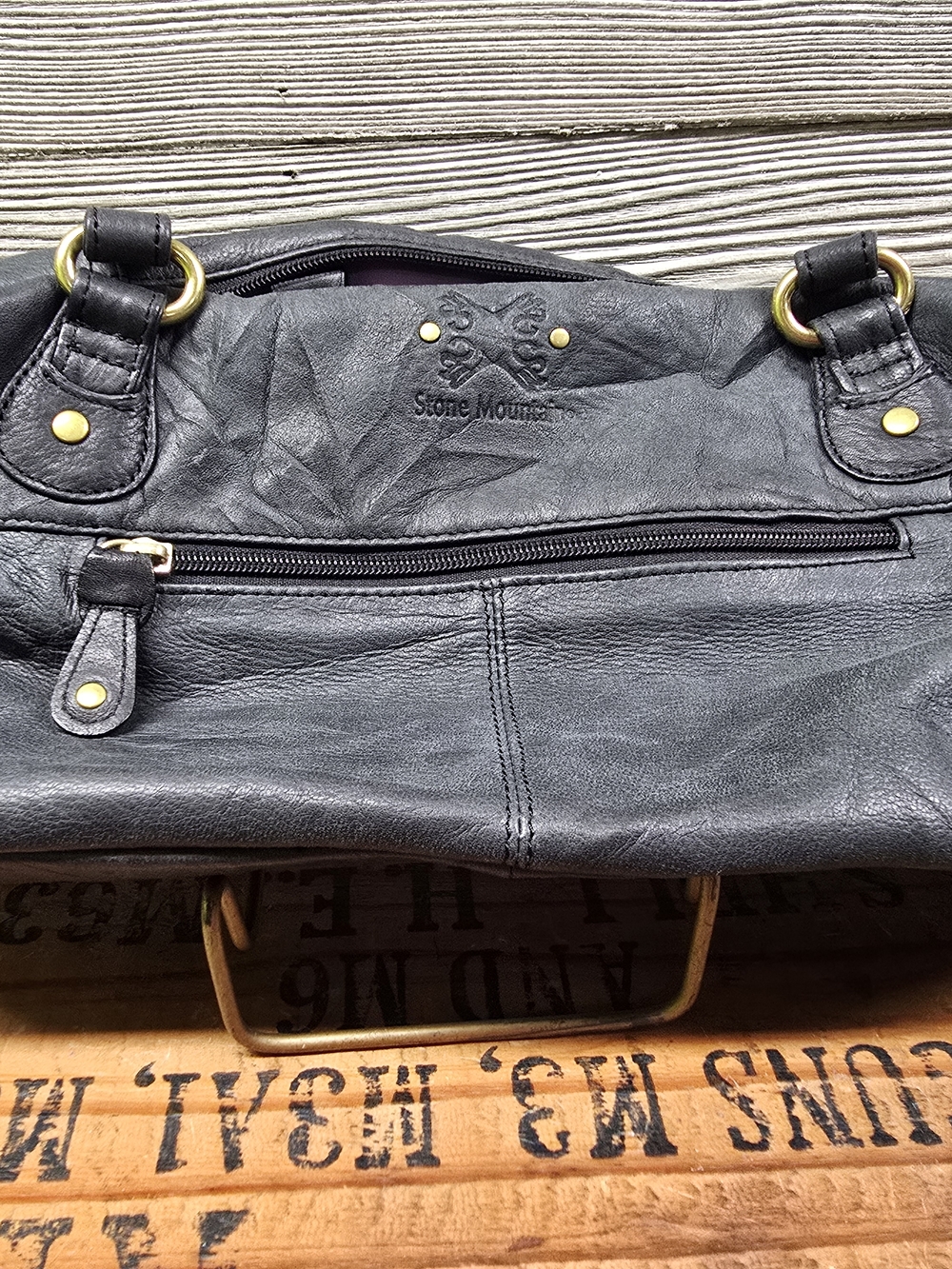Stone Mountain Accessories Black Leather Shoulder Bag